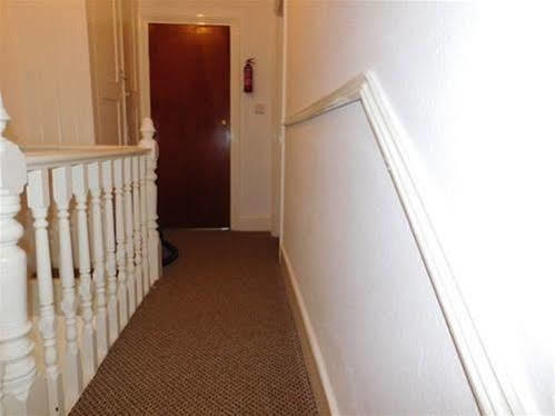 Spencer Inn Apartments Harrow Eksteriør billede